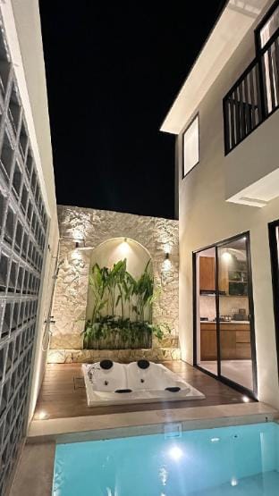 TwelveStones Pecatu-Uluwatu Pool, Jacuzzi&Beaches Vacation rental in Bali
