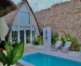 VillaLunaSiargao (Villa 1 with Solar & Starlink) Vacation rental in General Luna