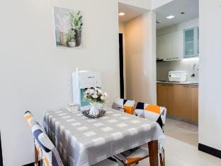 Spacious 1BR with Tennis Court Vacation rental in Lapu-Lapu City