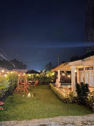 villa beryl 2  Vacation rental in Cisarua
