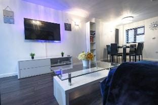 Heart of Brick Lane, Sleeps 7! Vacation rental in City of Westminster