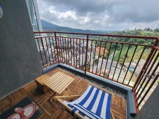Sterling Haven 618 • The Nautical Stay • 10 Pax Vacation rental in Brinchang
