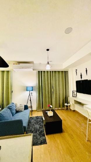 MIDDLE : 409 Flat in Pune | 5 min from Airport Vacation rental in Pune