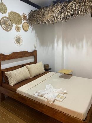 Tarhata Homestay - Whole House - 3 Beds - 10 pax Vacation rental in General Luna