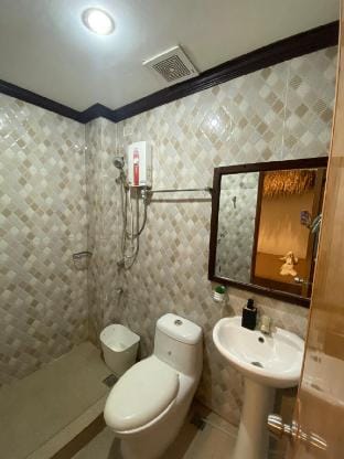 Tarhata Homestay - Whole House - 3 Beds - 10 pax Vacation rental in General Luna