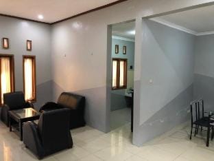 Beautiful House 10mins to JCM, 20mins to malioboro Vacation rental in Special Region of Yogyakarta