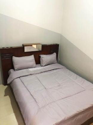 Beautiful House 10mins to JCM, 20mins to malioboro Vacation rental in Special Region of Yogyakarta