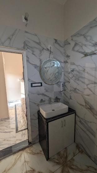 AC room @ The Himalayan Vista | washing machine Vacation rental in Himachal Pradesh