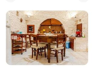 Trullo del leccio da Madia / Locorotondo/Campagna Vacation rental in Locorotondo