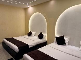 Drip Inn Loft Ganga | Scenic Ganga & River Café Vacation rental in Rishikesh