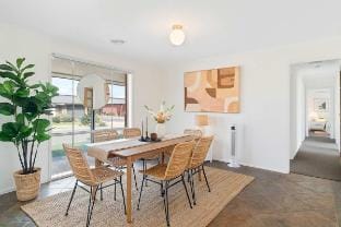 Family Oasis near Watergardens + Parking Vacation rental in Taylors Lakes