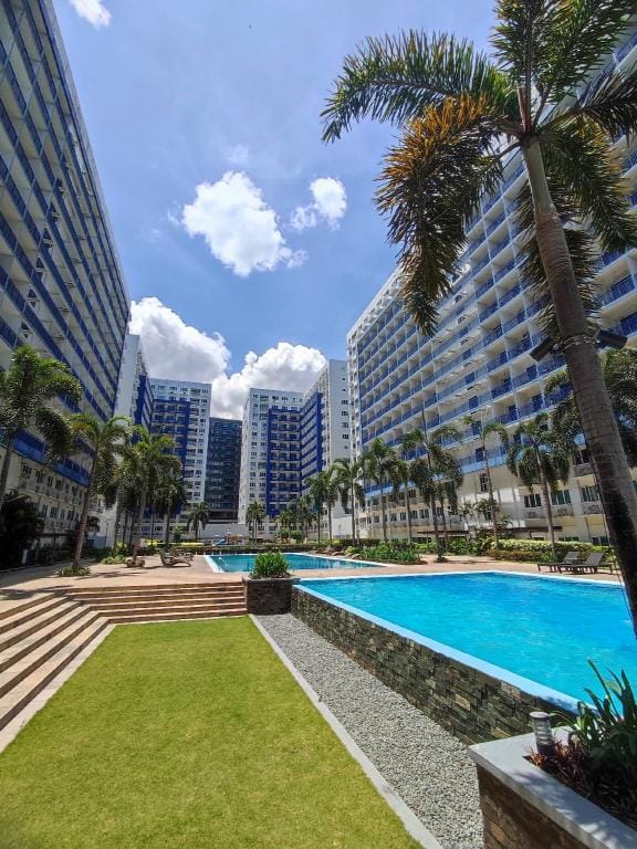 Staycationsite at Sea Residences Moa Pasay Hotel in Pasay