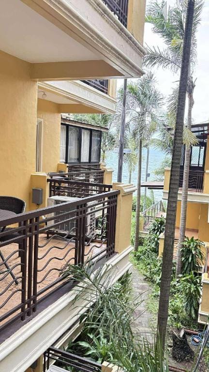 Club Balai Isabel Recto 204 Building Hotel in Tagaytay
