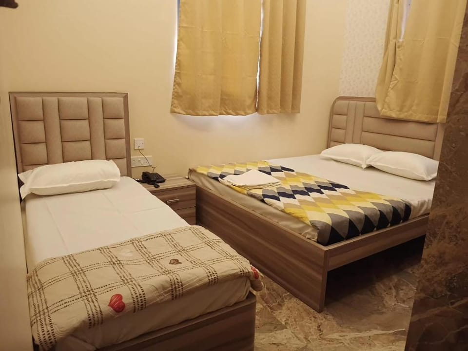 MARQUIXE LUXE GUEST HOUSE Hotel in Kolkata
