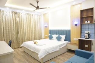 Hillshades villa by Comfy Rooms, Kasauli Vacation rental in Himachal Pradesh