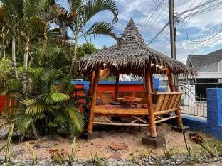 Comfy lakeside apartment Vacation rental in Pattaya City