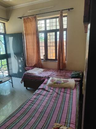 Airforce View INN Guest House Vacation rental in Dehradun
