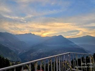 OAKLA HOMESTAY CHOPTA VALLEY  Vacation rental in Uttarakhand
