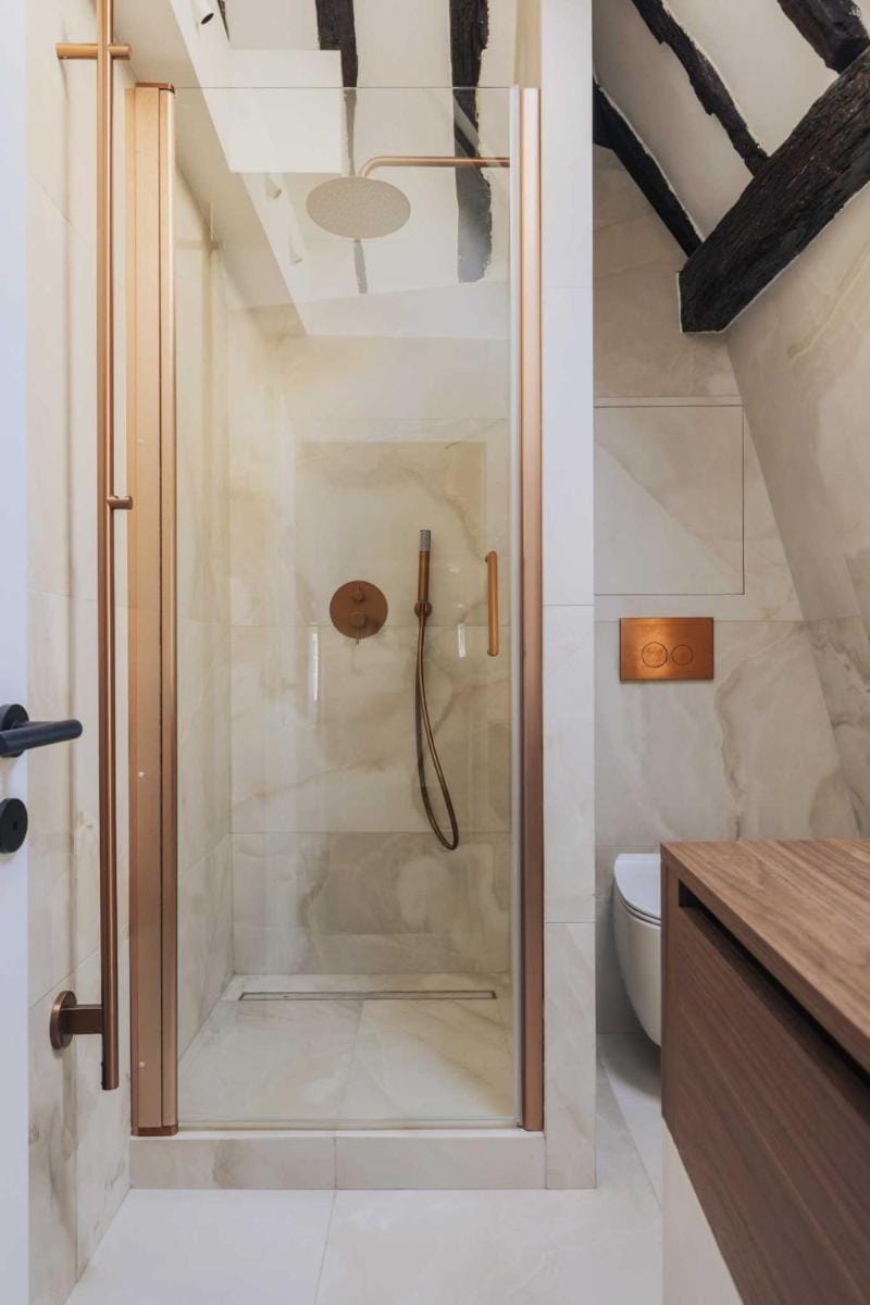AC Apartment - 2BR/6P - Notre-Dame de Paris Apartment in Paris