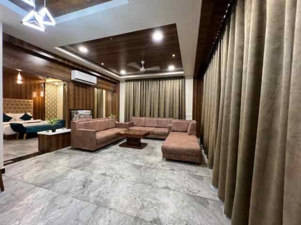 Hotel The Barsana Dwarka Hotel in Gujarat
