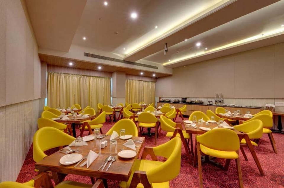 Viola Beacon Resort, Lonavala Maharashtra Hotel in Lonavla