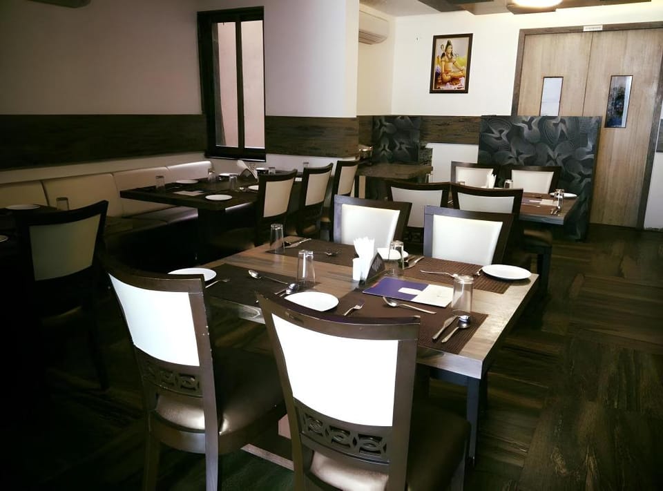 Hotel Narayan Inn Dwarka Gujarat Hotel in Gujarat