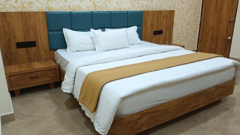 Hotel Hari Palace Dwarka Gujarat Hotel in Gujarat