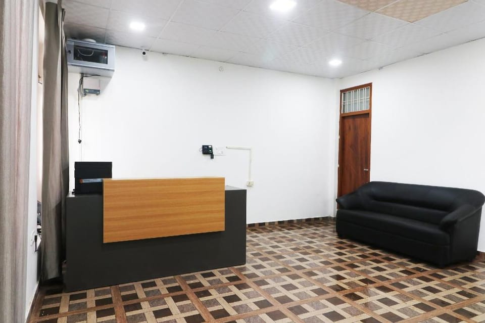 Hotel O by OYO Parth Inn Hotel in Lucknow