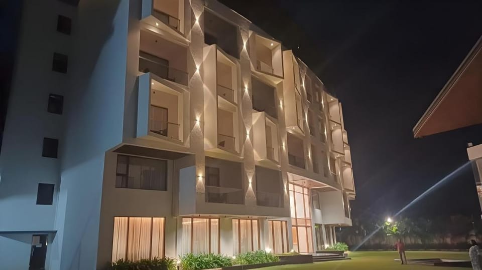 IJ CROWNE Hotel in Mysuru