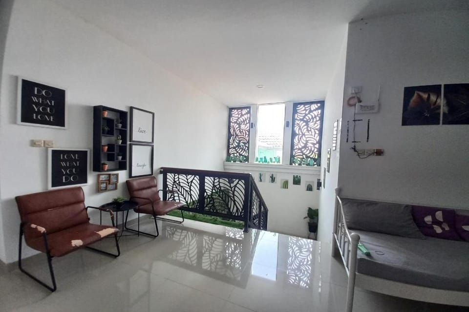 Rumah Daun Guestb'doctor Hotel in Yogyakarta