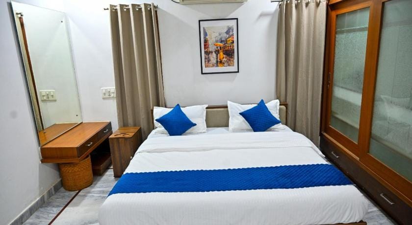 Arrow Service Apartments Hotel in Hyderabad
