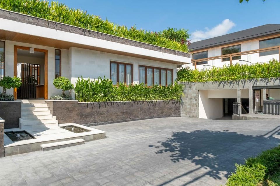 Avela Canggu Villa & Loft Hotel in North Kuta