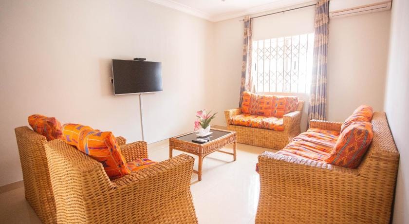 Accra Luxury Homes @ East Legon Hotel in Accra
