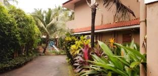 Candolim Velvet | 3Bhk | Pool | close to Beach Villa in Candolim