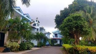 Villa Pearl | Arpora | Pool | 5mins to Baga Beach. Villa in Baga