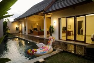Villa Sinergi Seminyak 6 Villa in North Kuta
