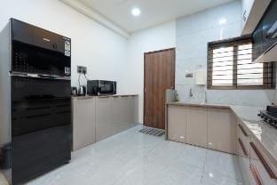 Premium 4bhk NRI villa | Arya Stay Villa in Vadodara