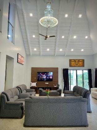 Mountain Breeze Villa in Lonavla