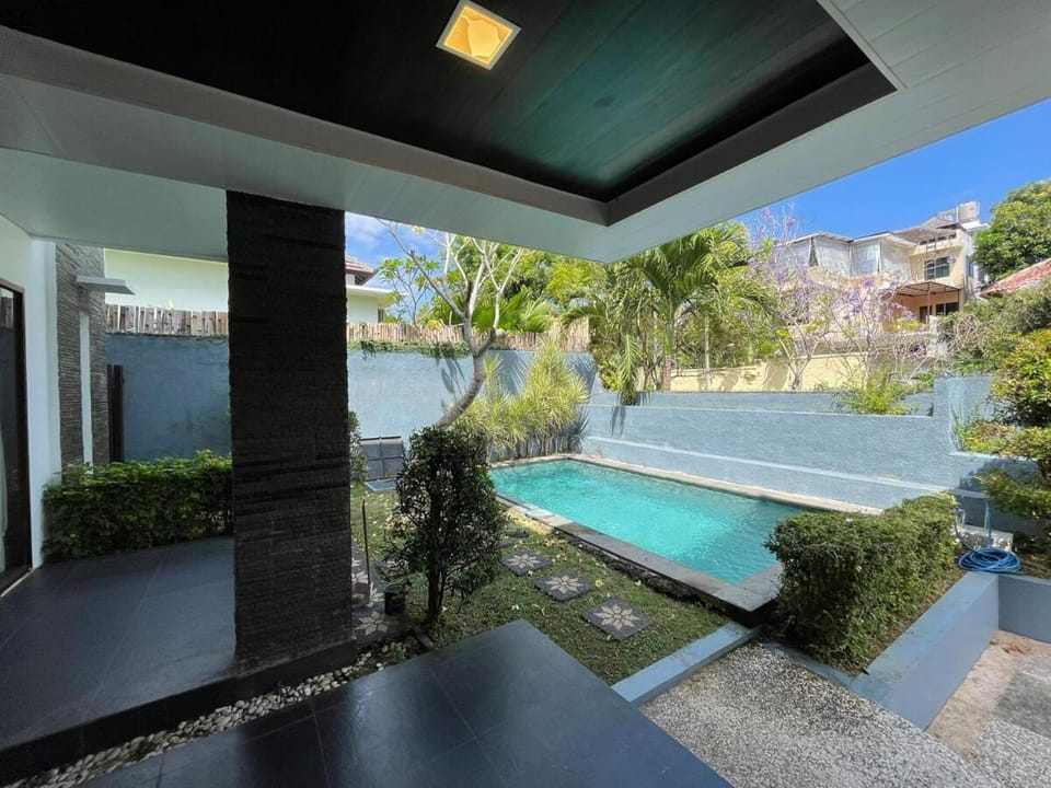 Villa Sahadewa Pecatu  Villa in Bali
