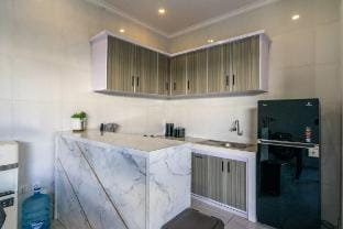 A New Modern Villa in Seminyak Villa in North Kuta