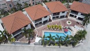 Koregon - 3 Bedrooms Condo Villa in Angeles