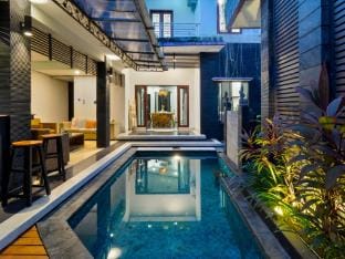 5-Bedroom Private Villa near Padma Beach, Legian Villa in Kuta