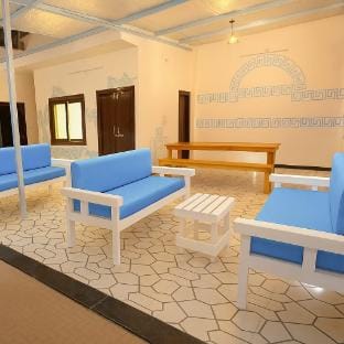 Santorini Villa by Kavo Life  Villa in Gujarat