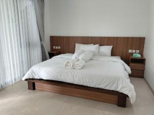 Room #9 villa2, super king size-bed, wi-fi Villa in Bali