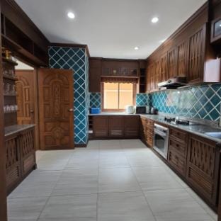 Ishara Villa 5 Bedrooms Hotel in Pattaya City