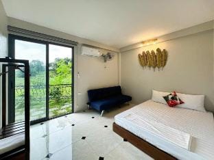 villa 05 sleeps  at ba because, great resort Villa in Hanoi