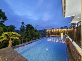 RJS Cottage Villa in Cisarua