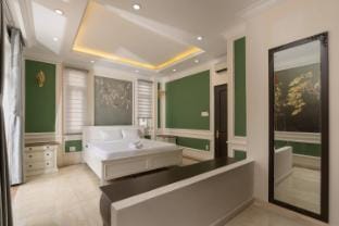 Villa INDOCHINA 7 bedrooms Villa in Ho Chi Minh City