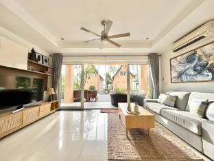 Sunrise Pool Villa - by KohChangVillas Villa in Ko Chang