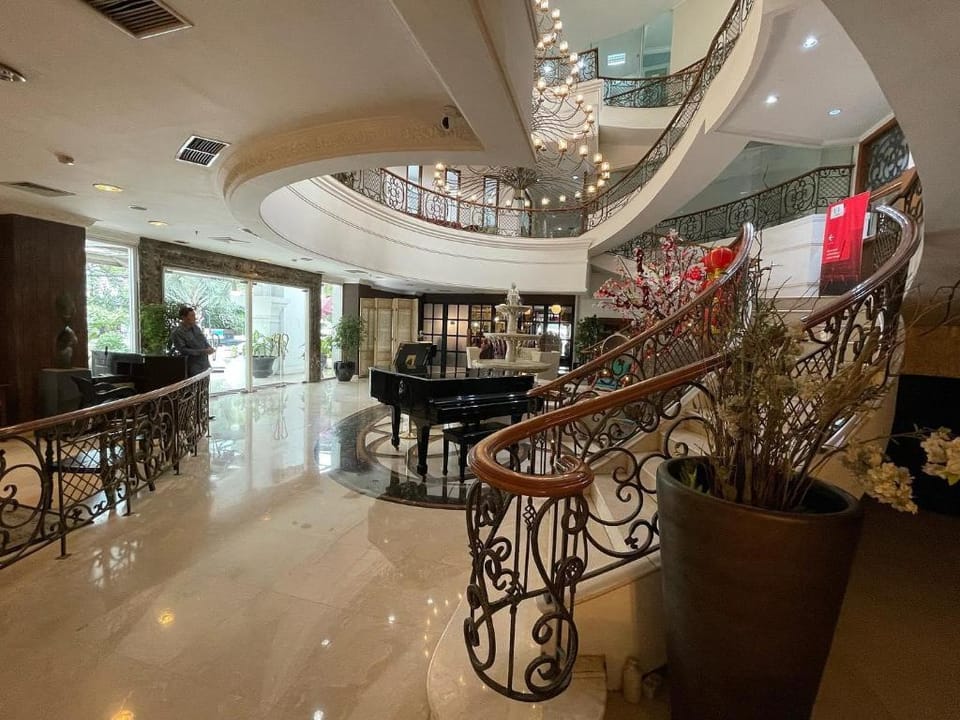 Toeti Roosseno Plaza Apartment in South Jakarta City